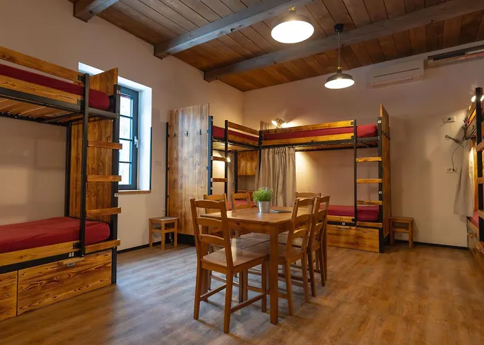 Turn بيت شباب *