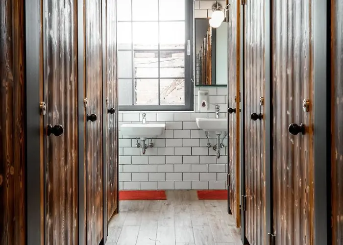 بيت شباب Turn