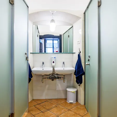 Turn Hostel